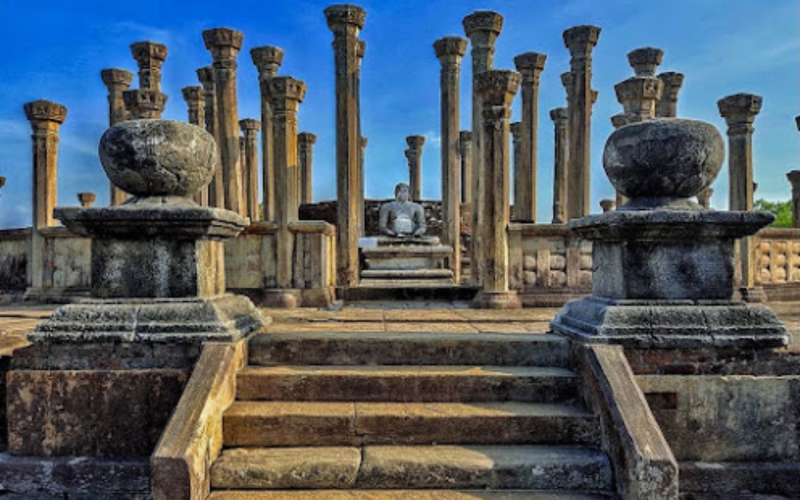 Polonnaruwa (2000 × 1335 px) (7) Polonnaruwa (2000 × 1335 px) (7)